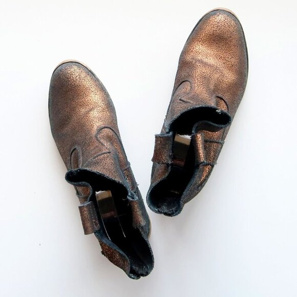 Charles David Bronze Leather Low Block Heel Ankle Boots / Booties Size 7 - Picture 14 of 15